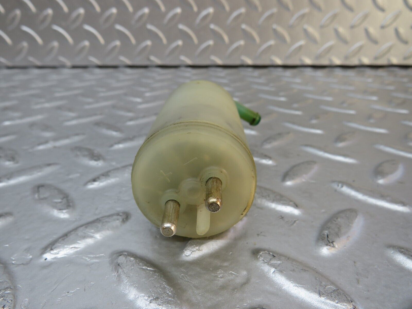 29844 Mercedes-Benz W123 230E Windscreen Washer Pump