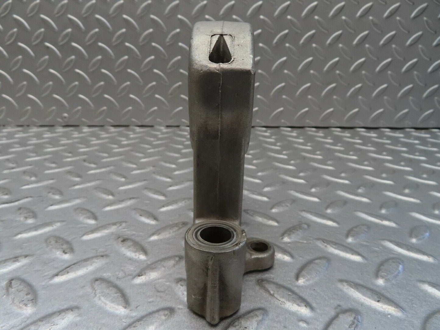 13363 Mercedes-Benz W111 230S Camshaft Tower Bearing 1140510016