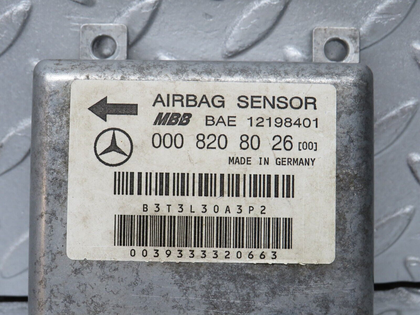 38415 Mercedes-Benz R129 280SL Coupe Airbag Crash Sensor 0008208026