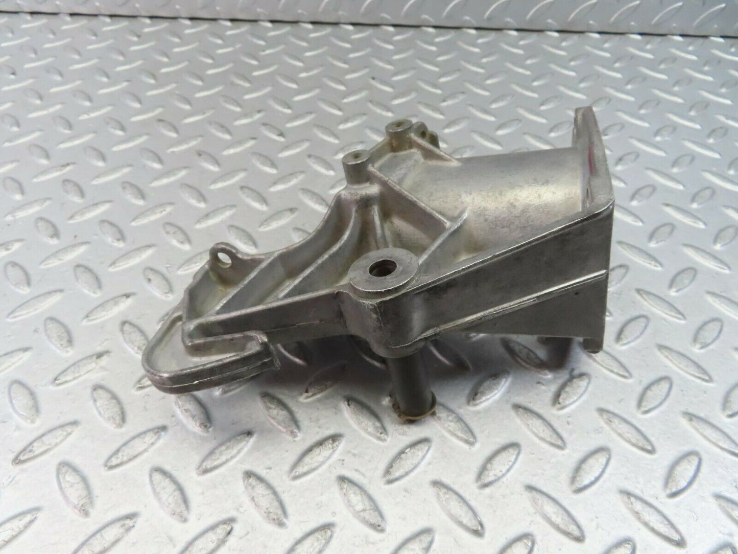 9664 Mercedes-Benz C123 280CE Coupe Brake Pedal Bracket Support 1232900219