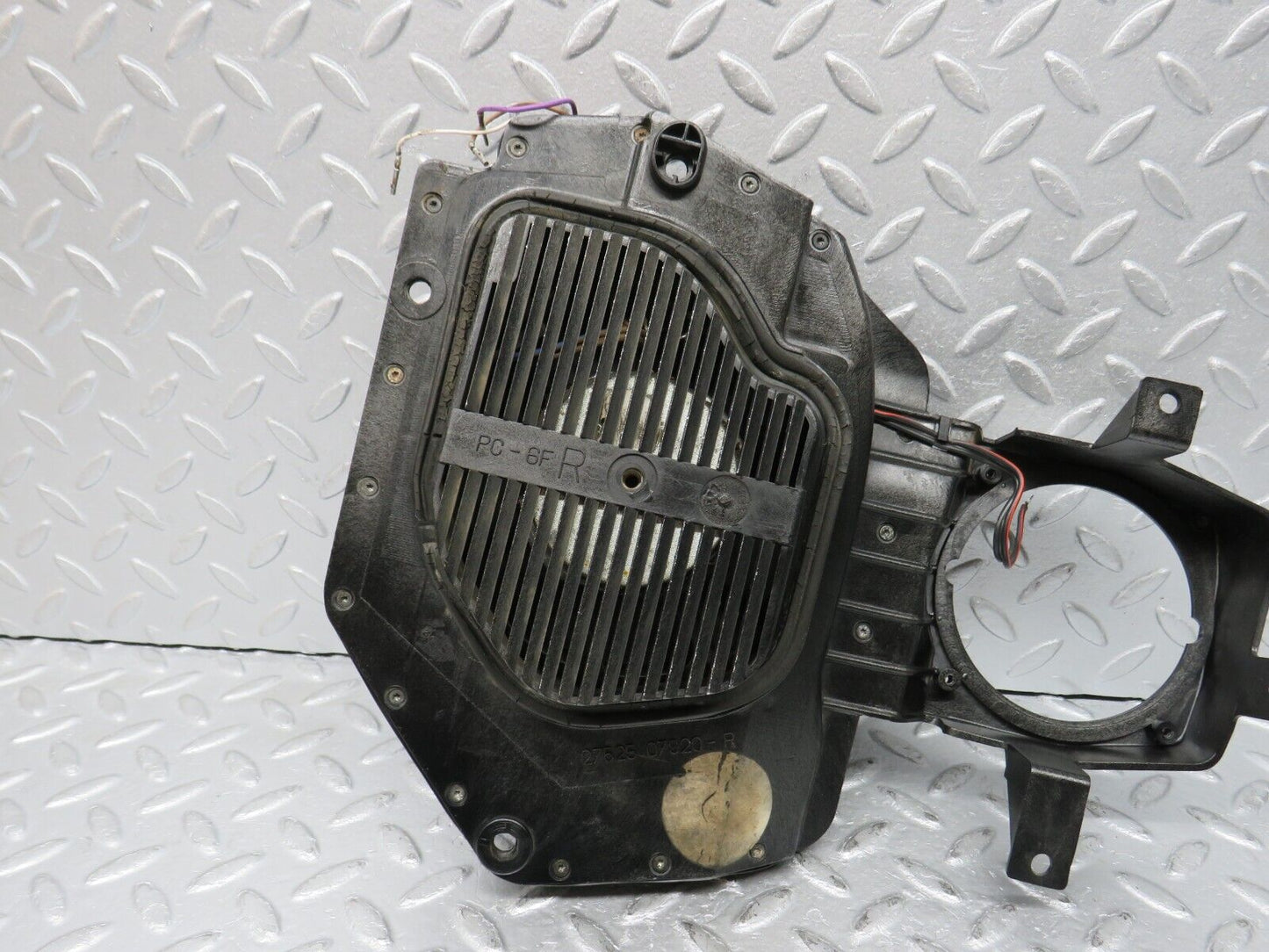 38444 Mercedes-Benz R129 280SL Coupe Right Door Speaker 1298201002