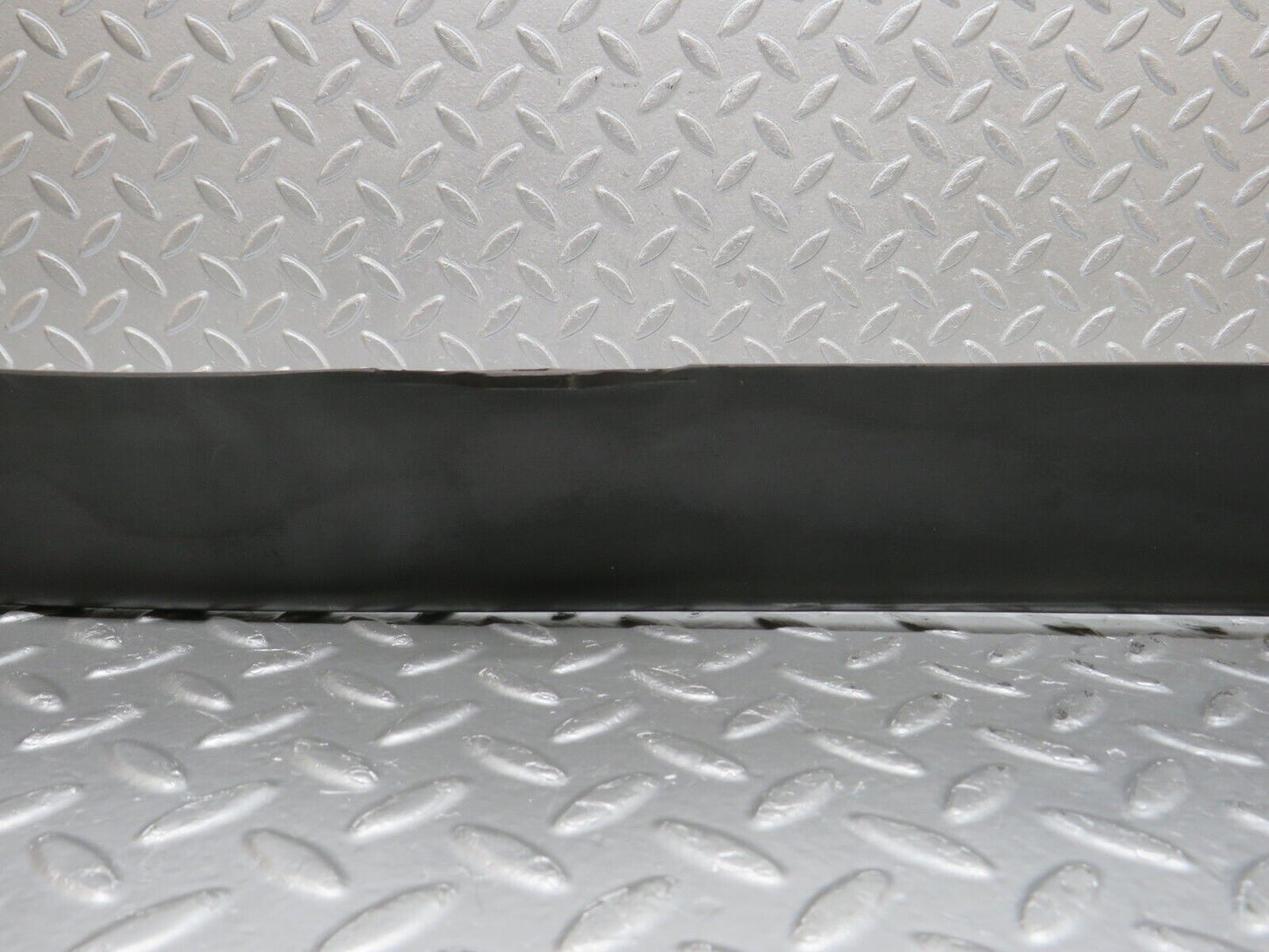 40085 Mercedes-Benz R107 350SL Front Plastic Grill Spoiler 1077900188