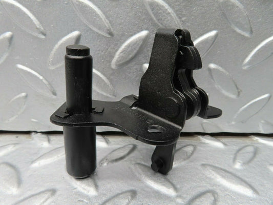 16330 Mercedes-Benz W124 260E Bonnet Lock Catch 1248800260