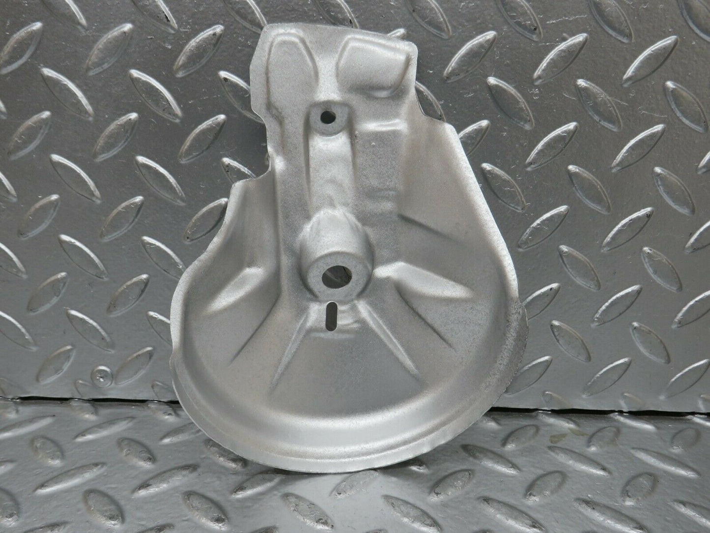 24344 Mercedes-Benz S124 220TE  Engine Mount Bracket Heat Shield Cover Right