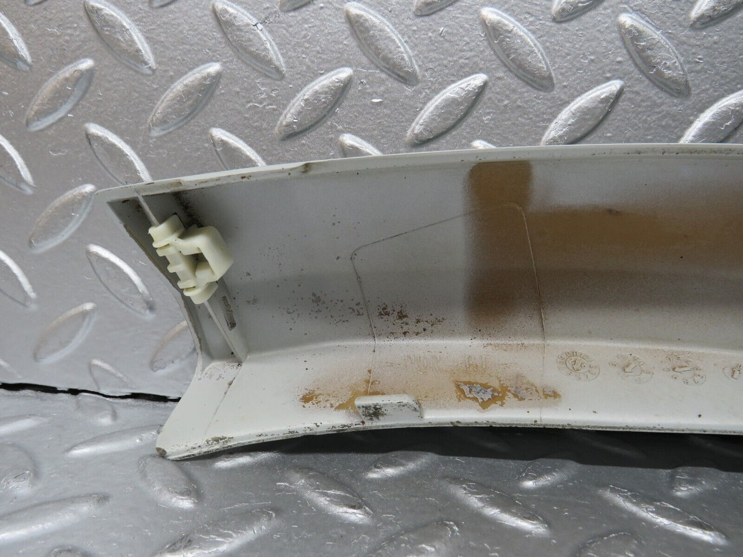 30405 Mercedes-Benz W124 230E Rear Right Fender Wing Lower Moulding Trim 1246902040