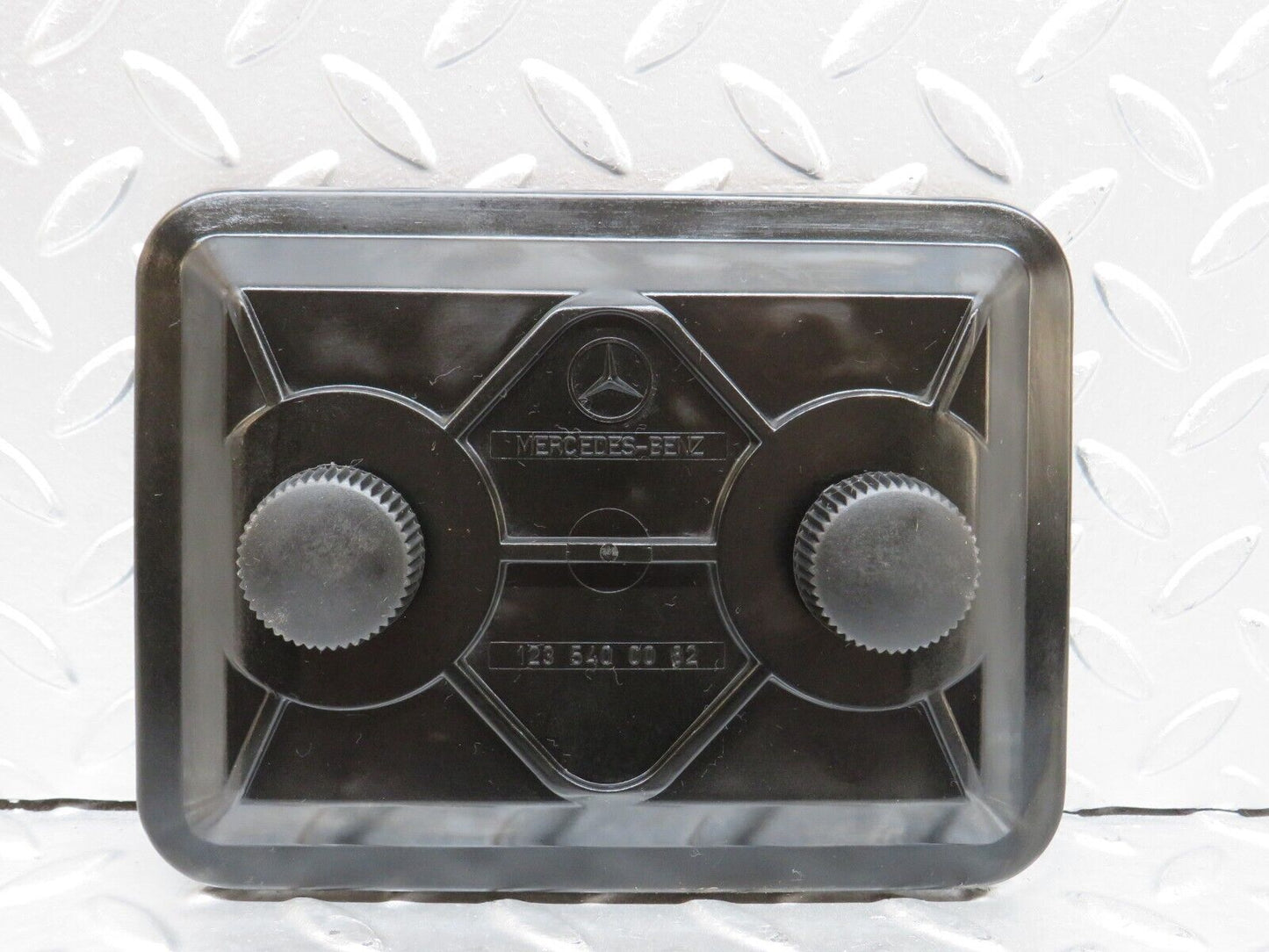 27924 Mercedes-Benz W123 280E Fuse Box Cover Lid 1235400082