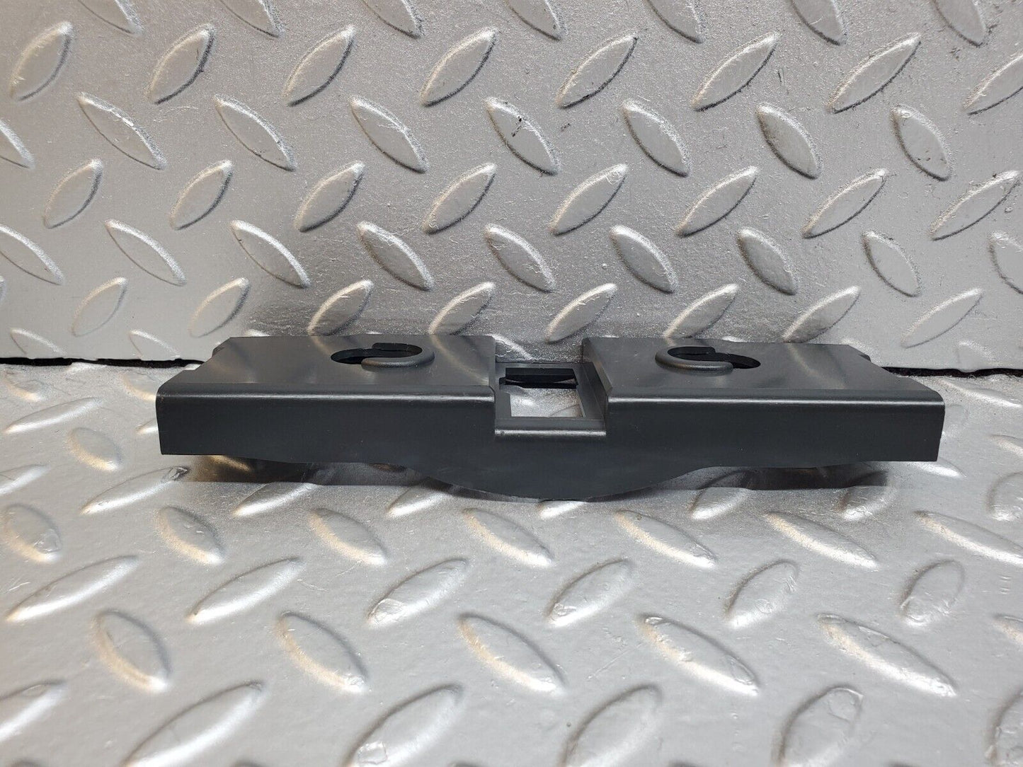 44729 Mercedes-Benz W124 220E Heating Regulator Holder 1248330214