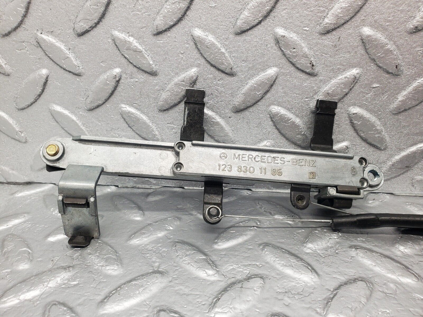 46079 Mercedes-Benz S123 200T Wagon Heater Slider Control 1238301185