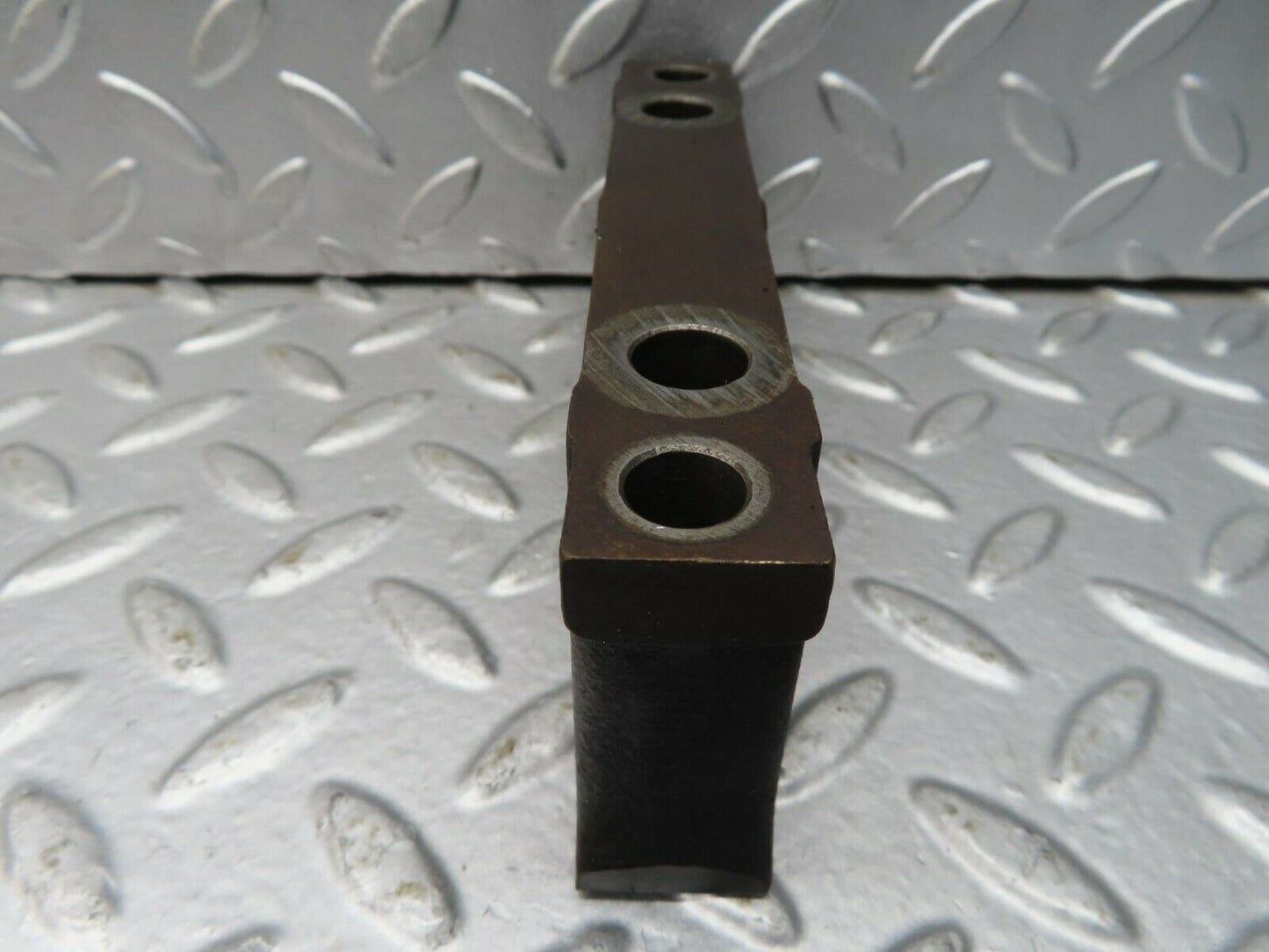 15708 Mercedes-Benz R107 450SL Crankshaft Bearing Holder Block 1160110313
