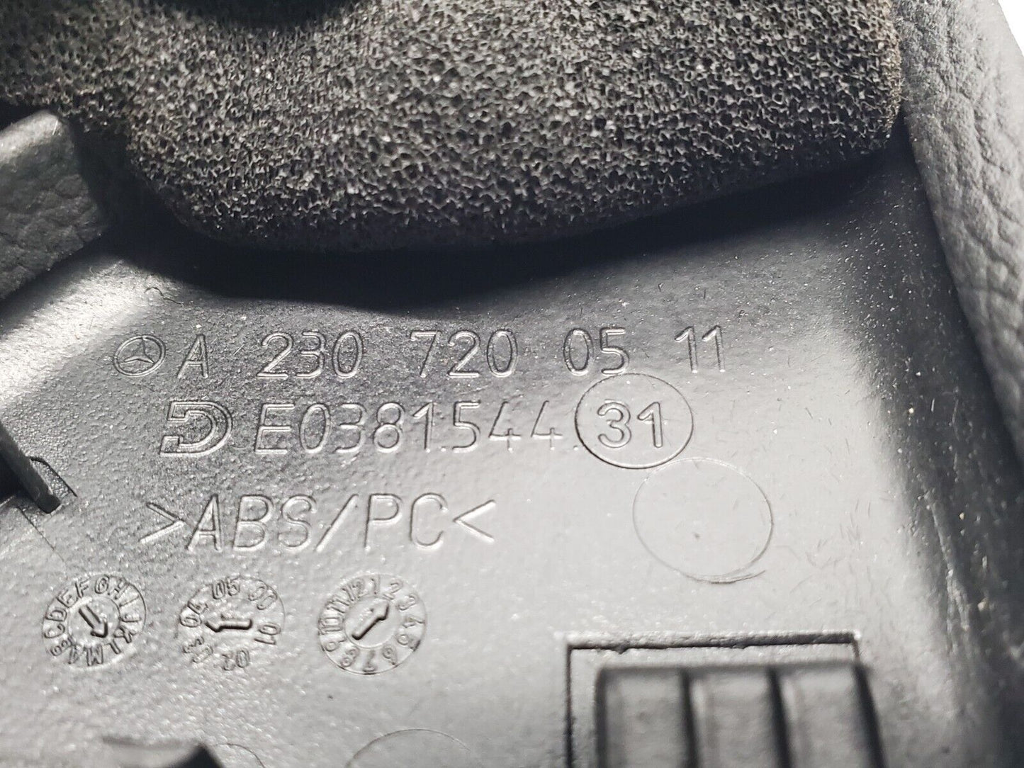 44185196