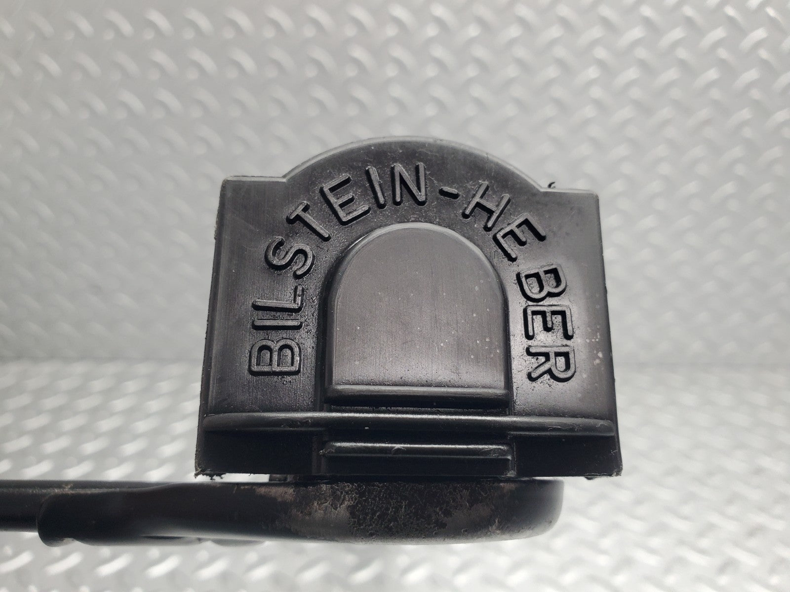 47163228