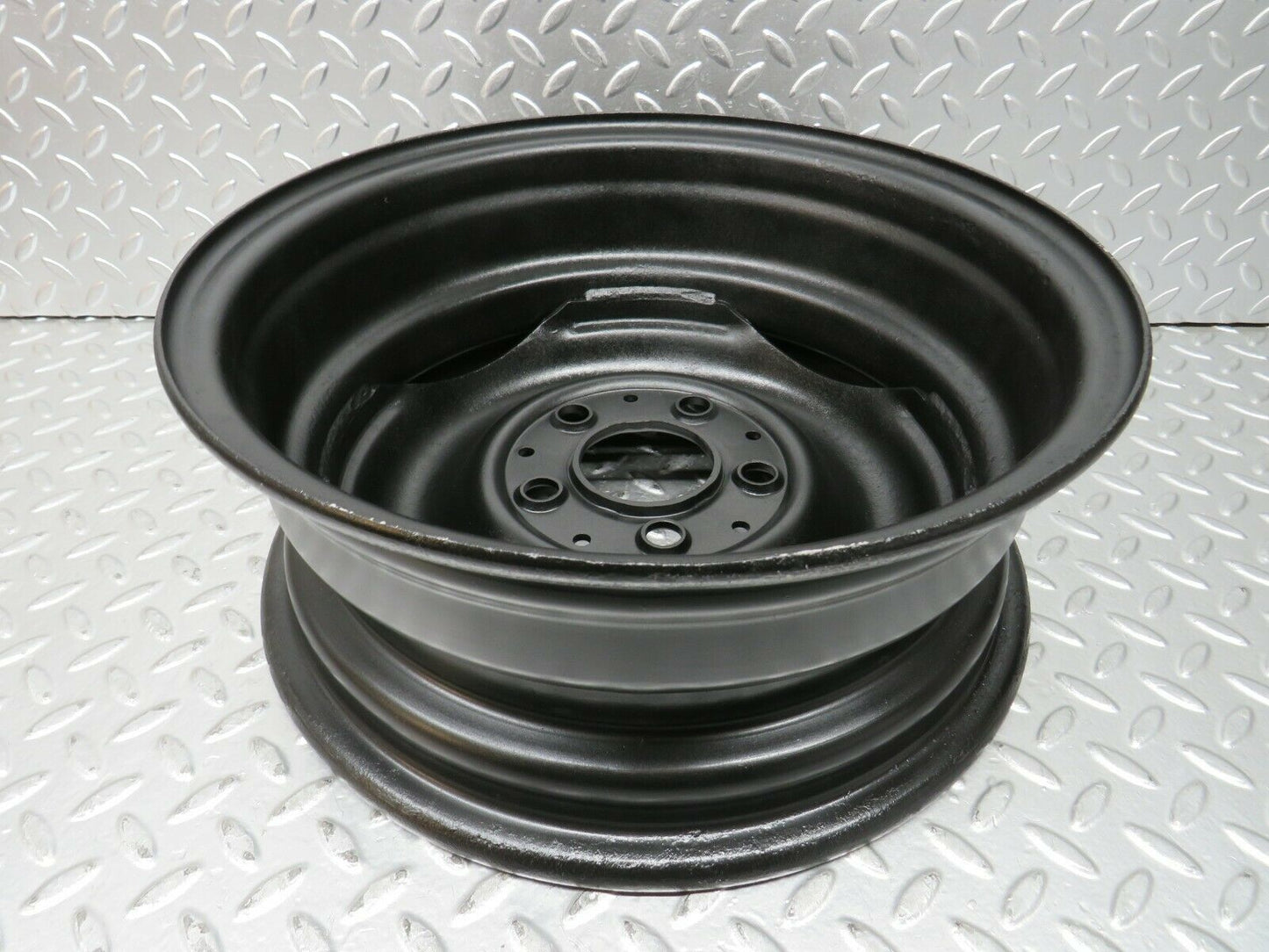 23689 Mercedes-Benz Steel Wheel 5.5Jx14H2 ET30 1154001302