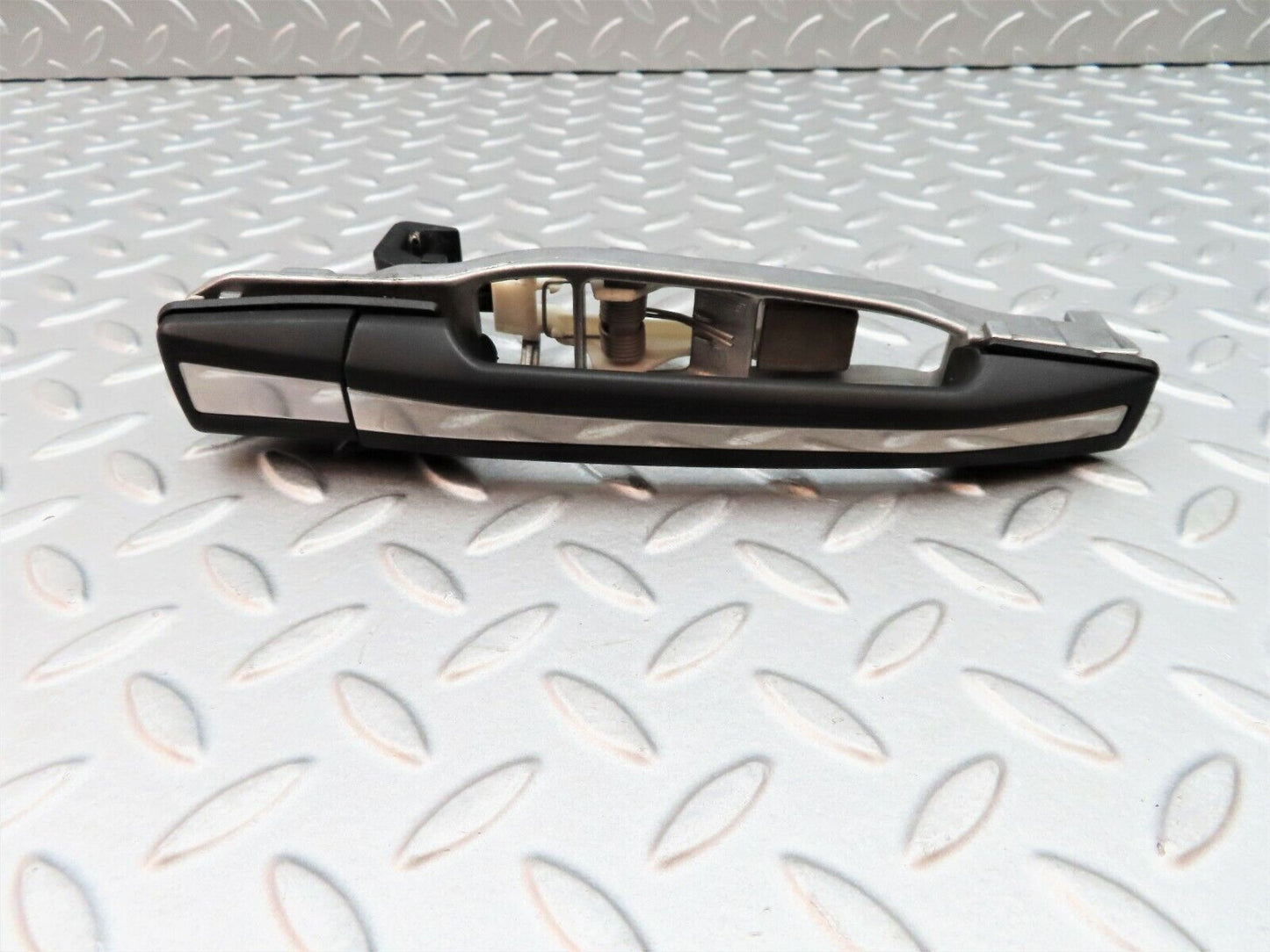 5266 Mercedes-Benz W124 230E Exterior Door Handle Rear Left