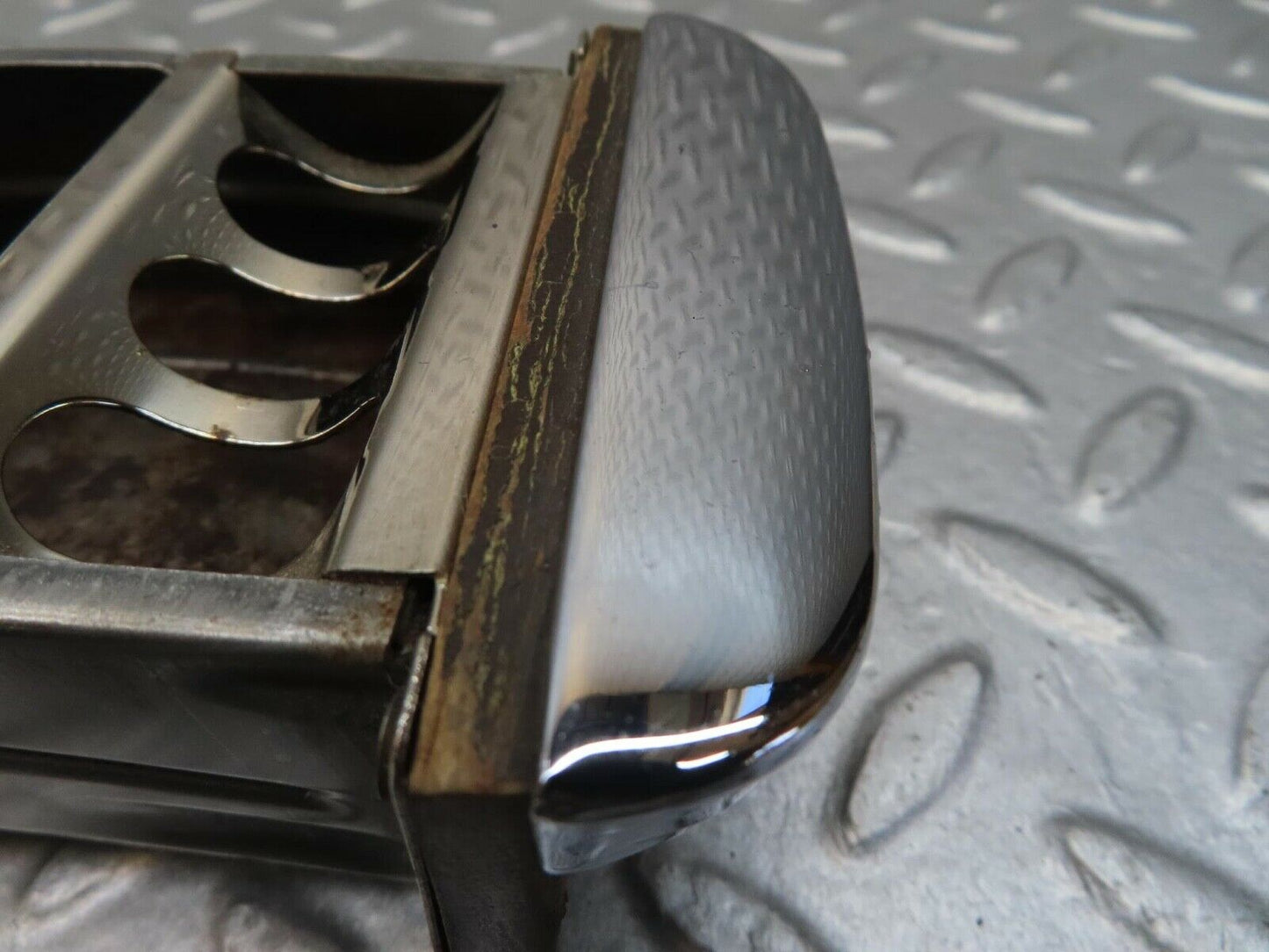 12889 Mercedes-Benz W111 Centre Console Ashtray Wood Finish