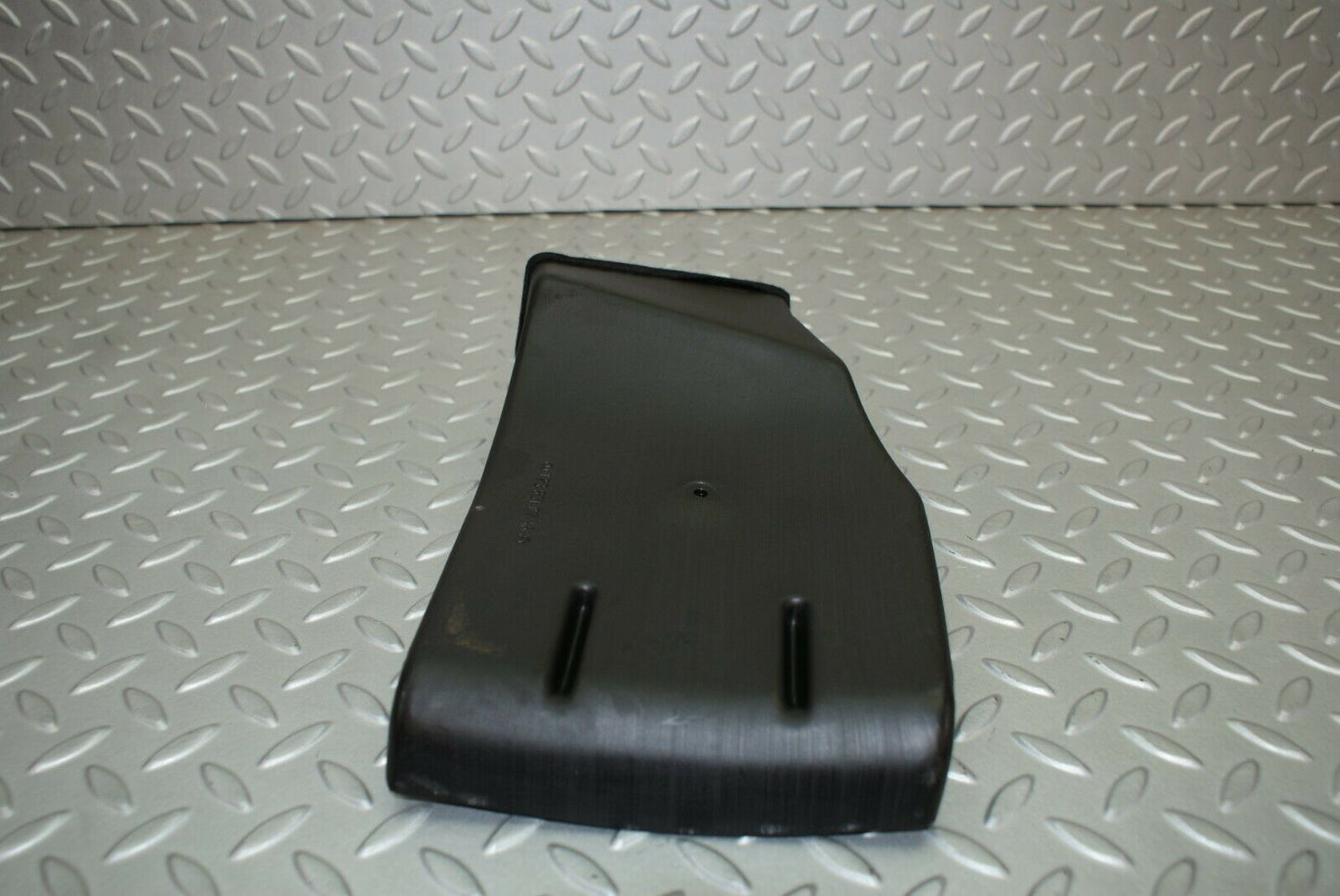 2755 Mercedes-Benz C123 280CE Coupe Air Duct Heater Ventilation Right