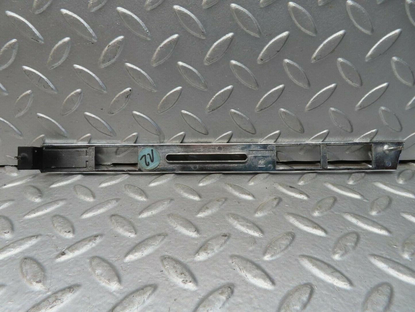15747 Mercedes-Benz R107 450SL Dashboard Centre Trim 1076891271