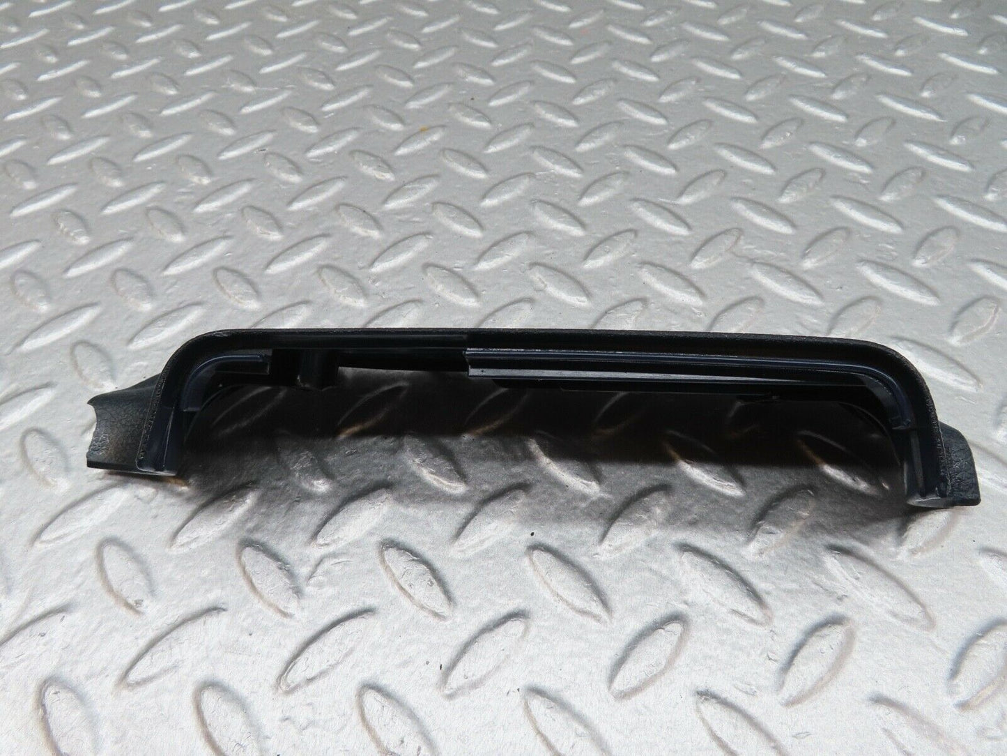 17931 Mercedes-Benz W123 200 B Pillar Bottom Cover Right Side Blue 1236920222