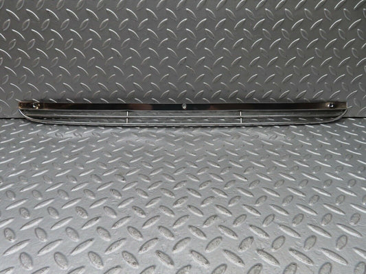 18449 Mercedes-Benz W111 220SE Coupe Air Intake Chrome Grill