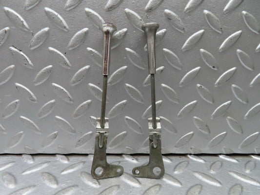 19017 Mercedes-Benz W120 W121 Ponton Rear Door Lock Knob Pair