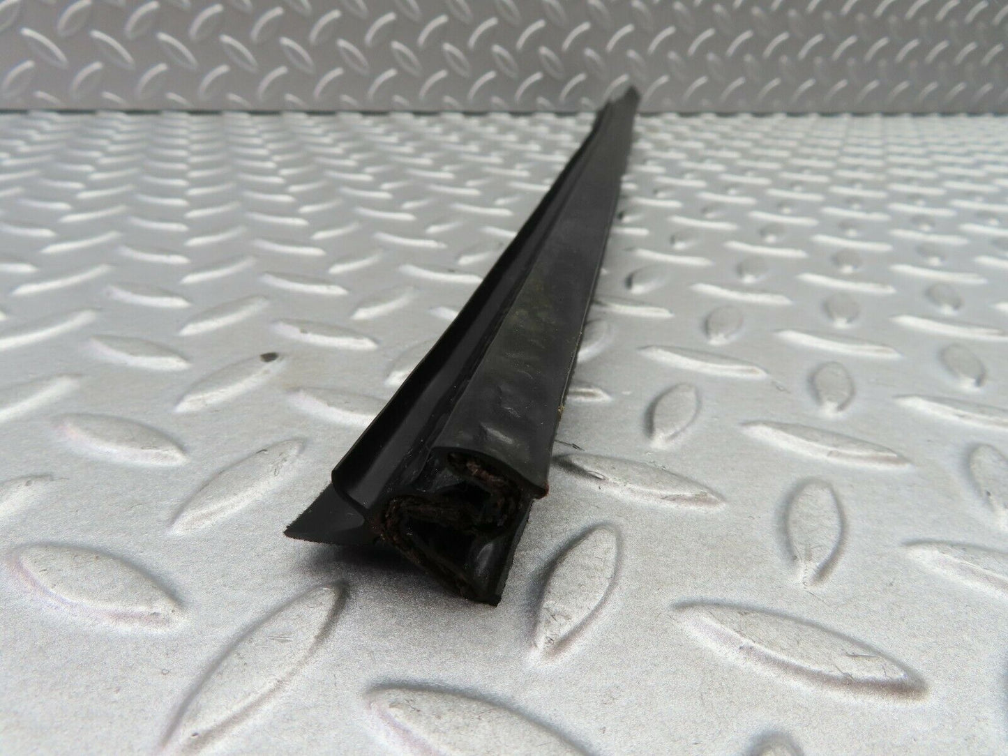 6097 Mercedes-Benz W126 380SE Inner Window Weatherstrip Seal Rear Left