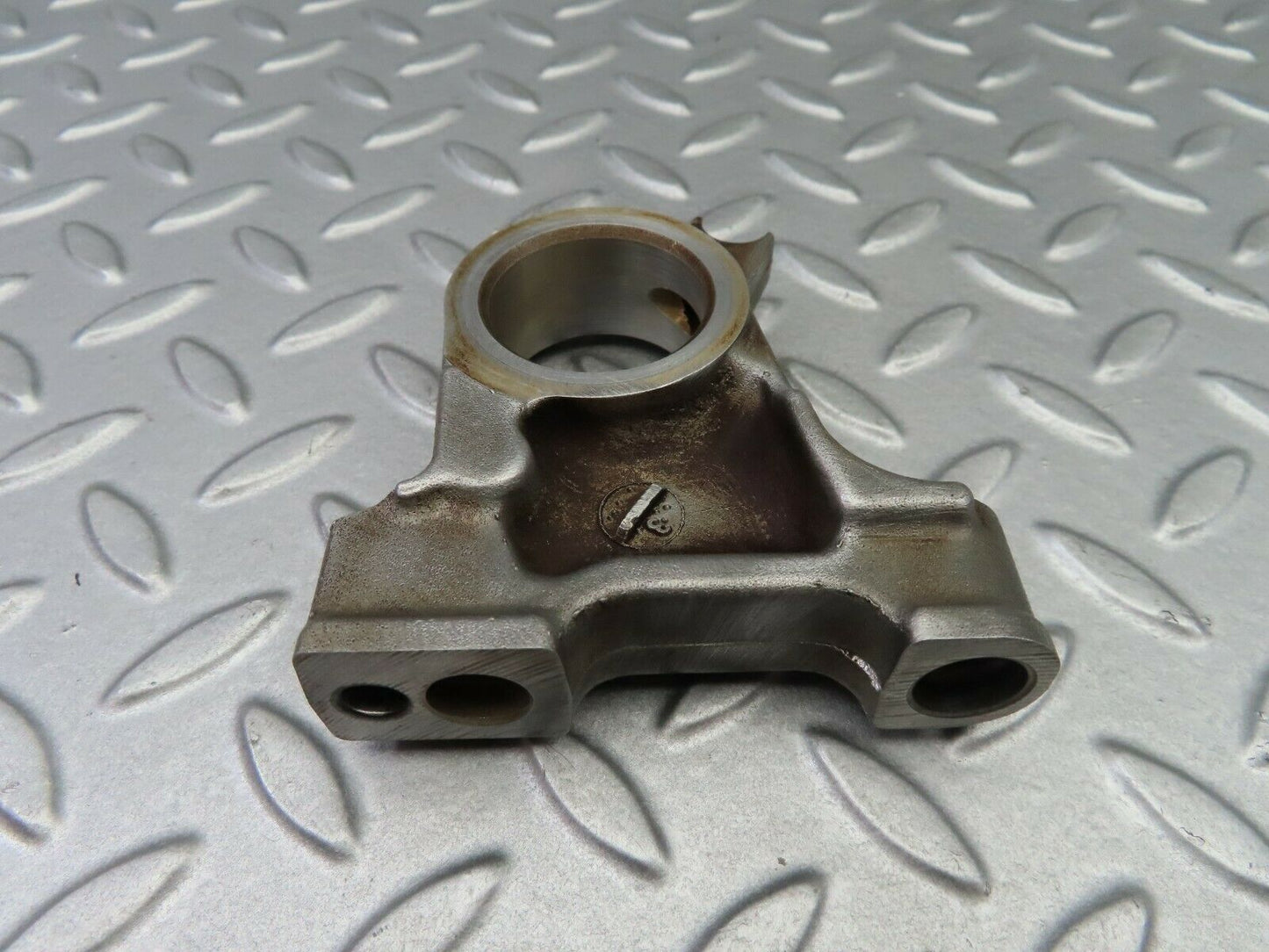 6293 Mercedes-Benz W126 380SE Camshaft Bearing Tower 1160513610