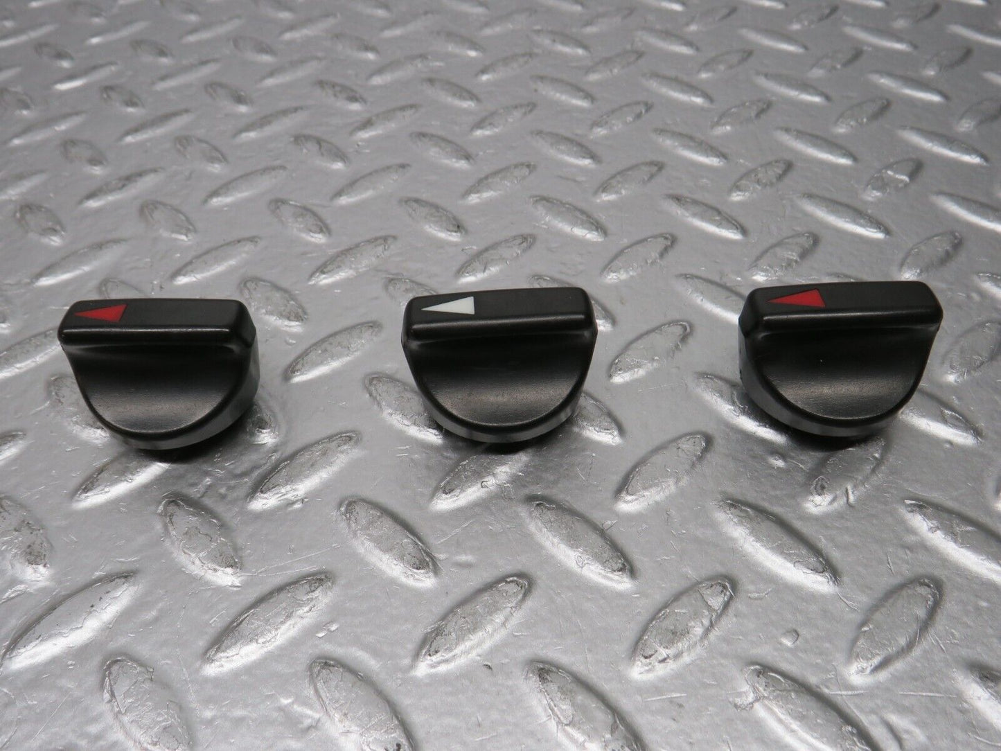 30726 Mercedes-Benz W201 190E 2.0L Heater Control Knob Set