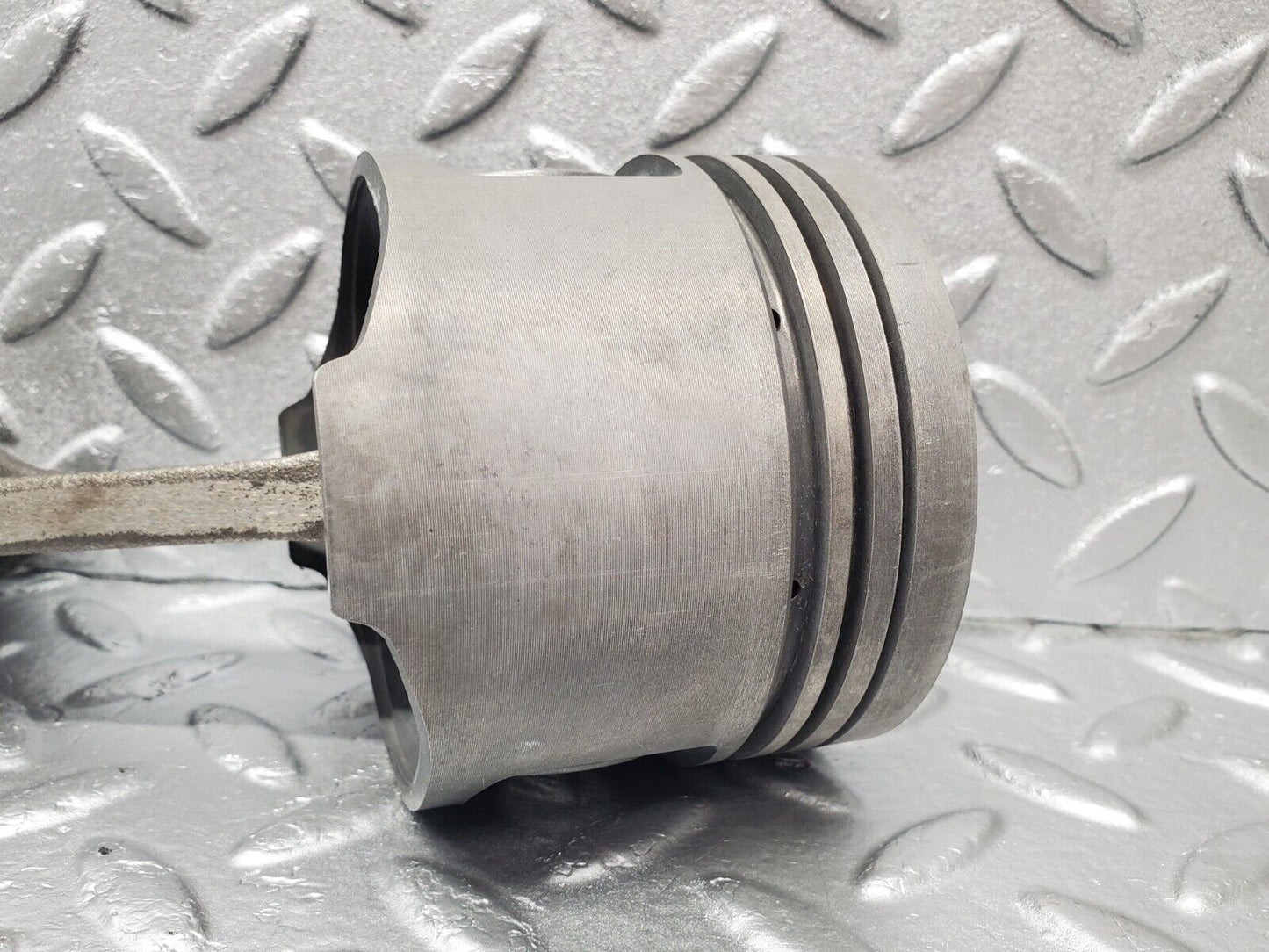 46604 Mercedes-Benz C123 280CE Coupe Piston With Connecting Rod 85.986mm 11005