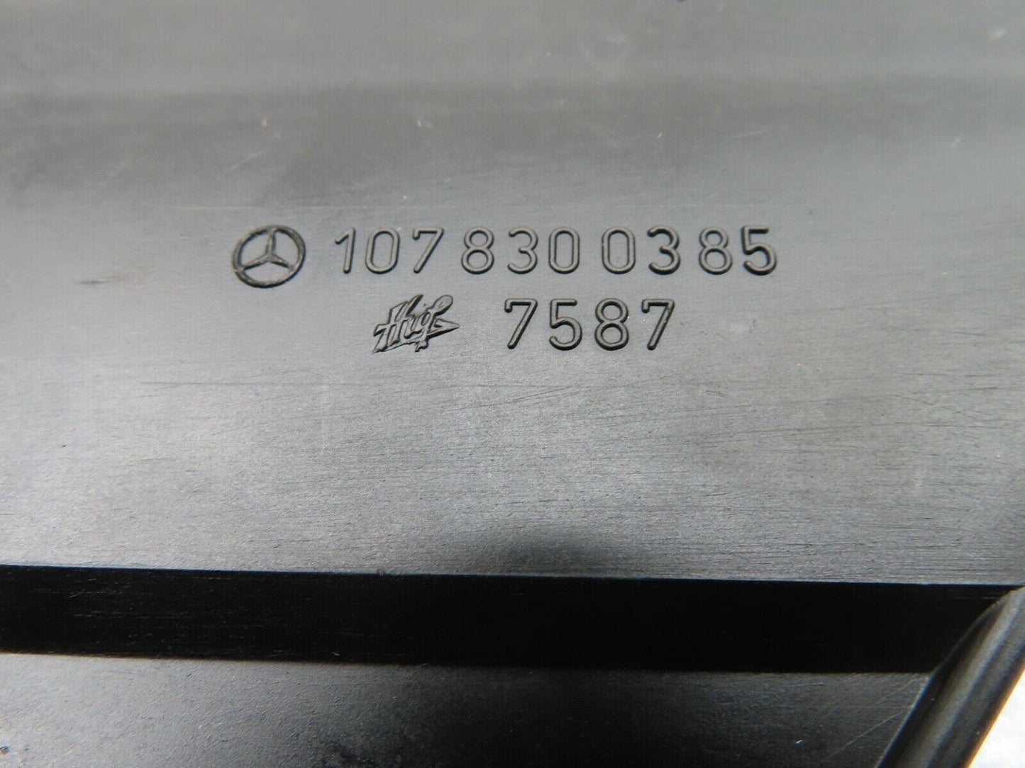 14000 Mercedes-Benz C107 280SLC Air Vent Control Lever Left 1078300385
