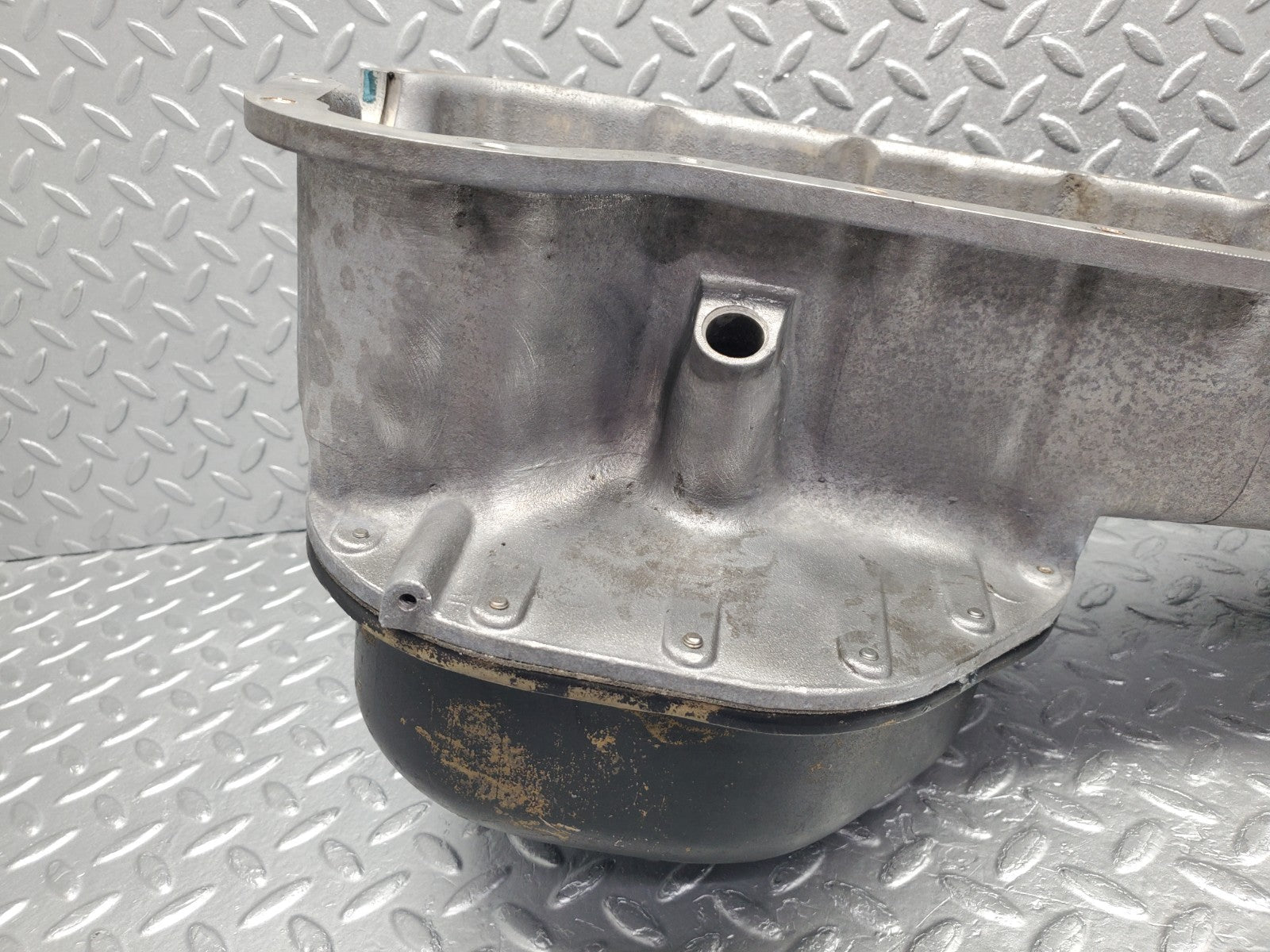 W112 oil pan oil sump used OEM