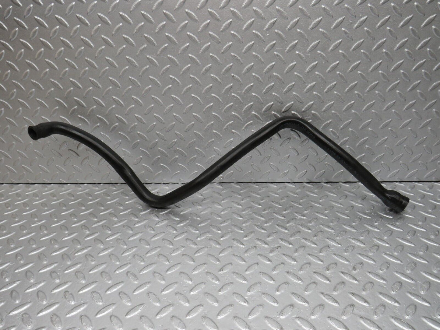 39216 Mercedes-Benz R107 500SL Engine Coolant Hose Pipe 1265011882