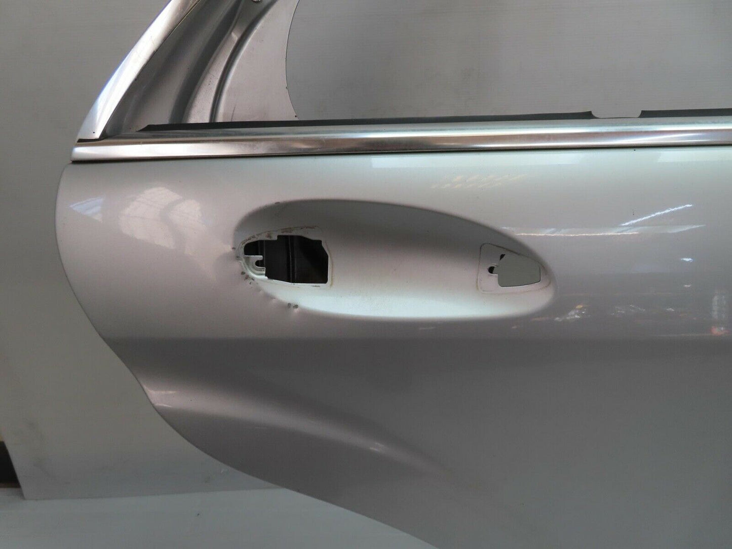 11241 Mercedes-Benz W221 S320 Rear Right Door