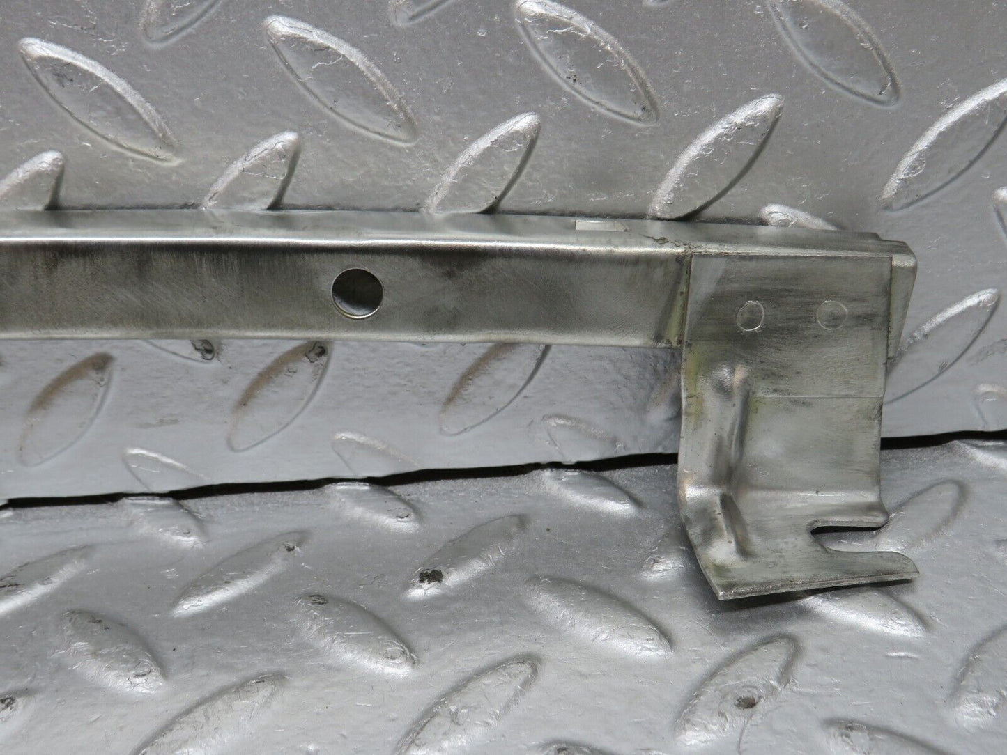 32084 Mercedes-Benz W123 230E Rear Left Window Channel