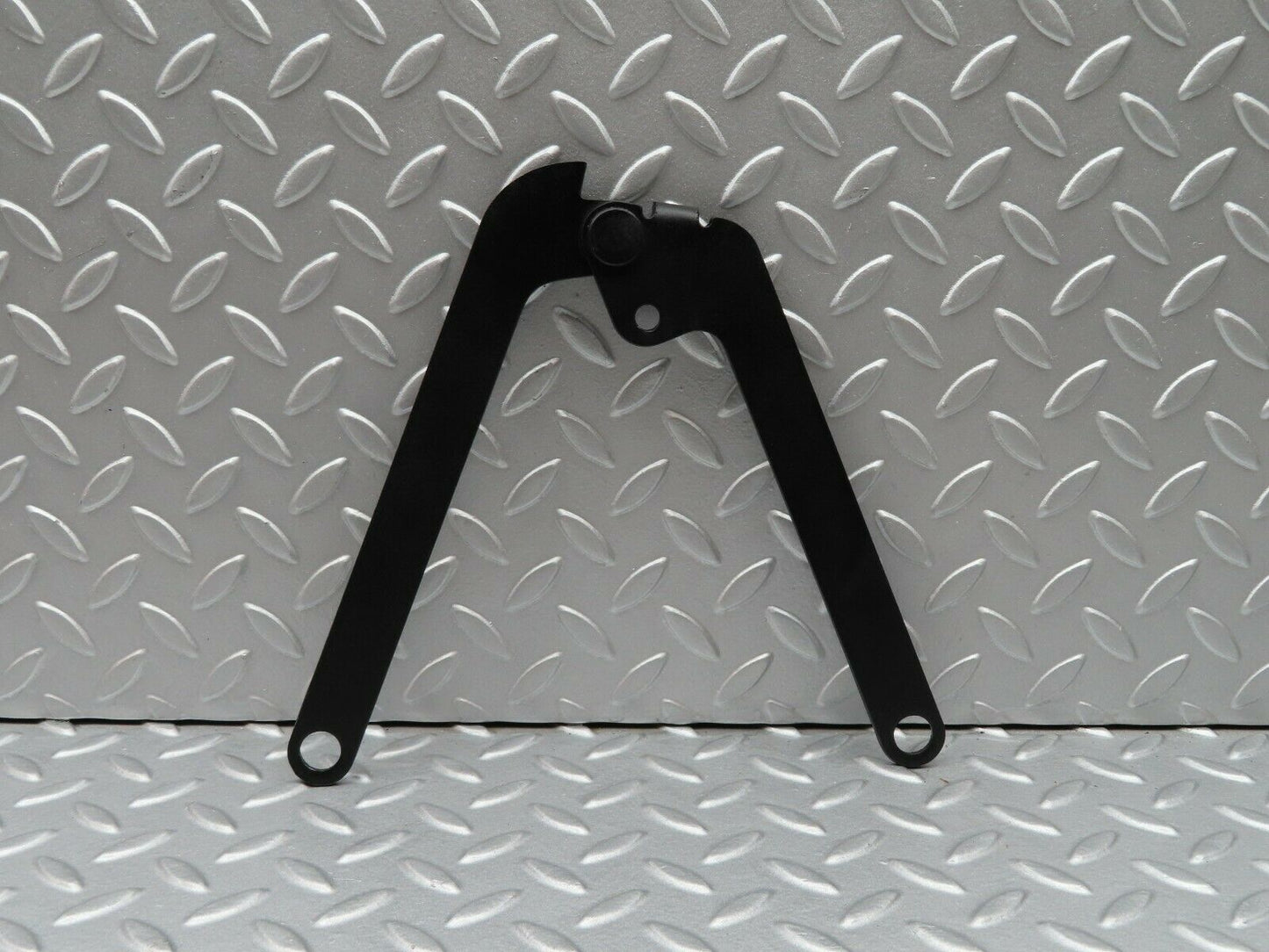 5095 Mercedes-Benz R107 350SL Right Bonnet Hinge