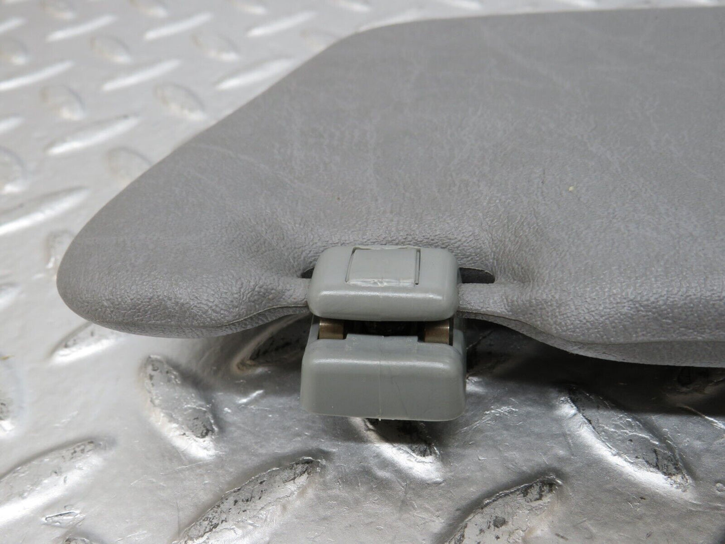 25862 Mercedes-Benz W124 280E Sun Visor Left Side Grey