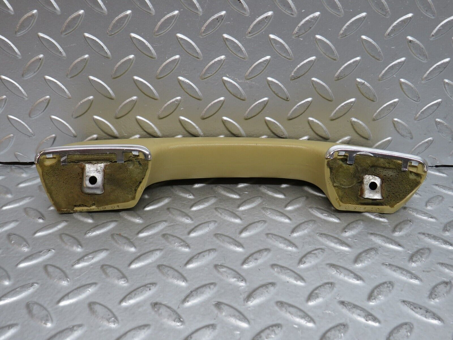 29656 Mercedes-Benz W123 230E Rear Right Interior Door Handle 1239702001