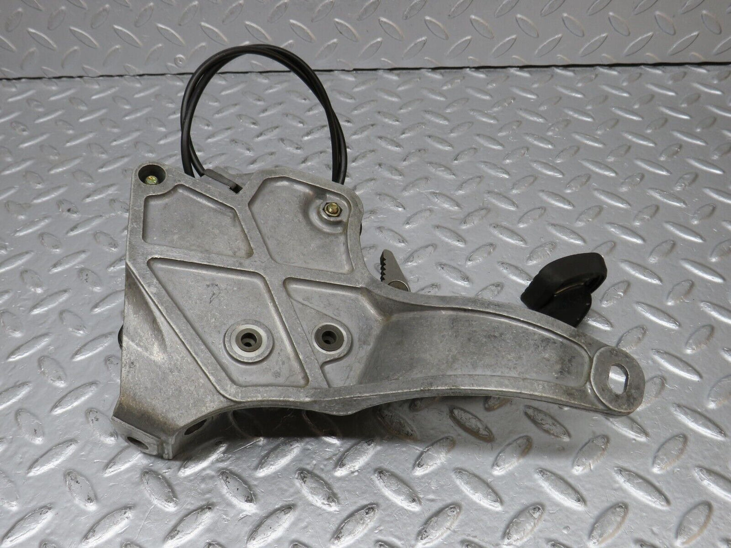 39507 Mercedes-Benz R129 320SL Coupe Parking Brake Pedal 1294270101 1294270336 1244270382