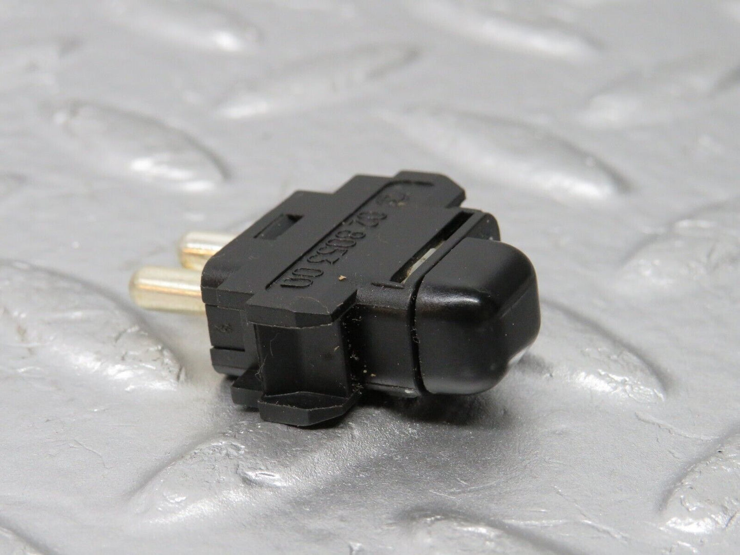 34057 Mercedes-Benz W124 260E Child Lock Control Switch 1248204910