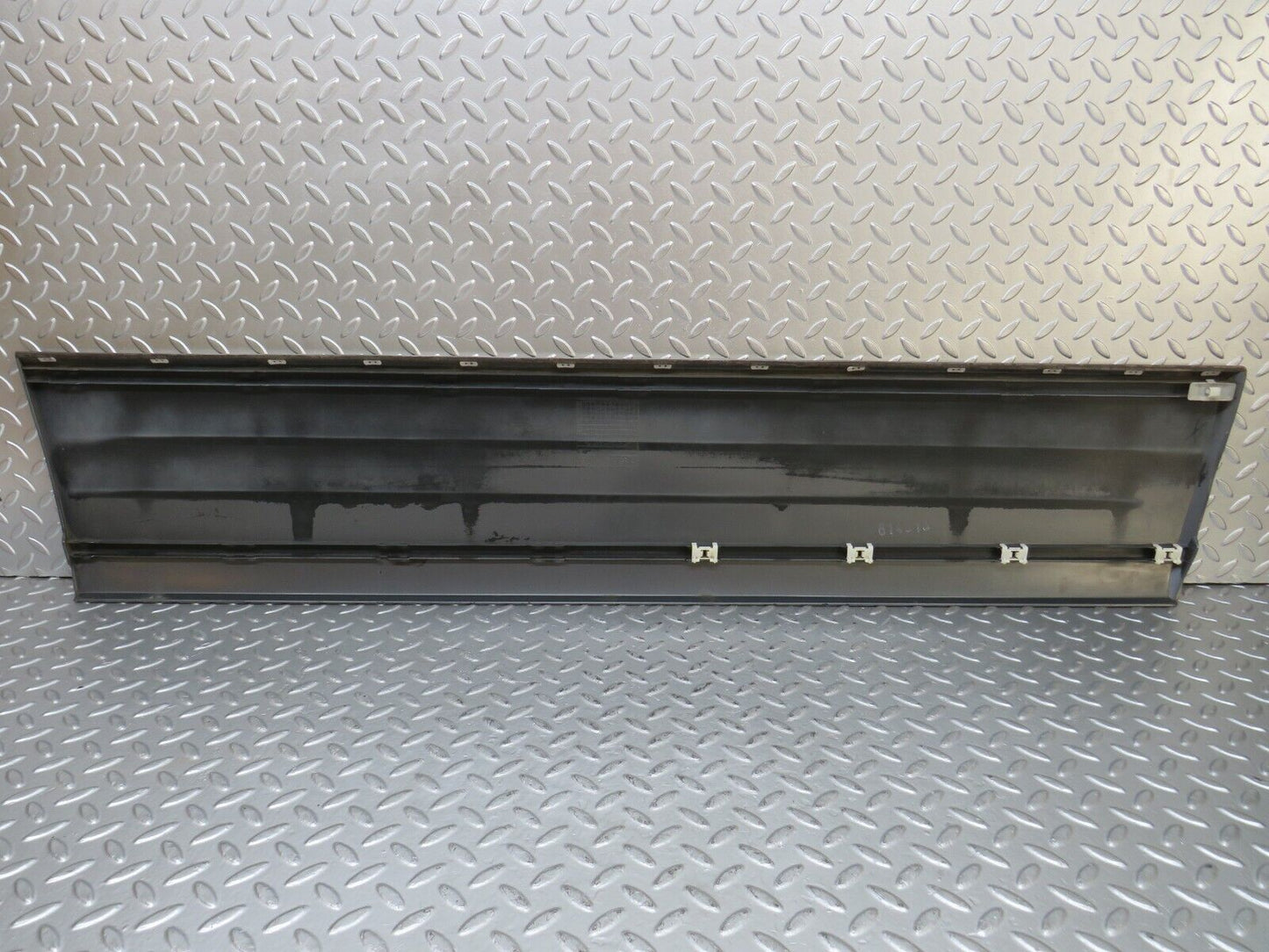 26469 Mercedes-Benz C124 220CE Coupe Left Door Moulding Trim 1246902140