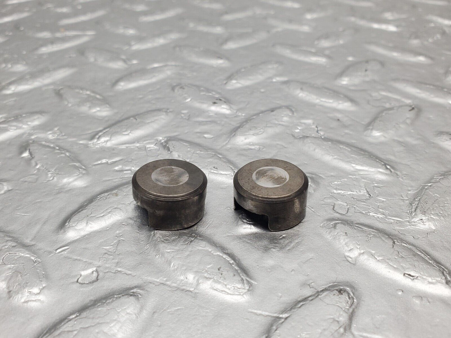 46607 Mercedes-Benz C123 280CE Coupe Valve Rocker Arm With Spring And Tappet
