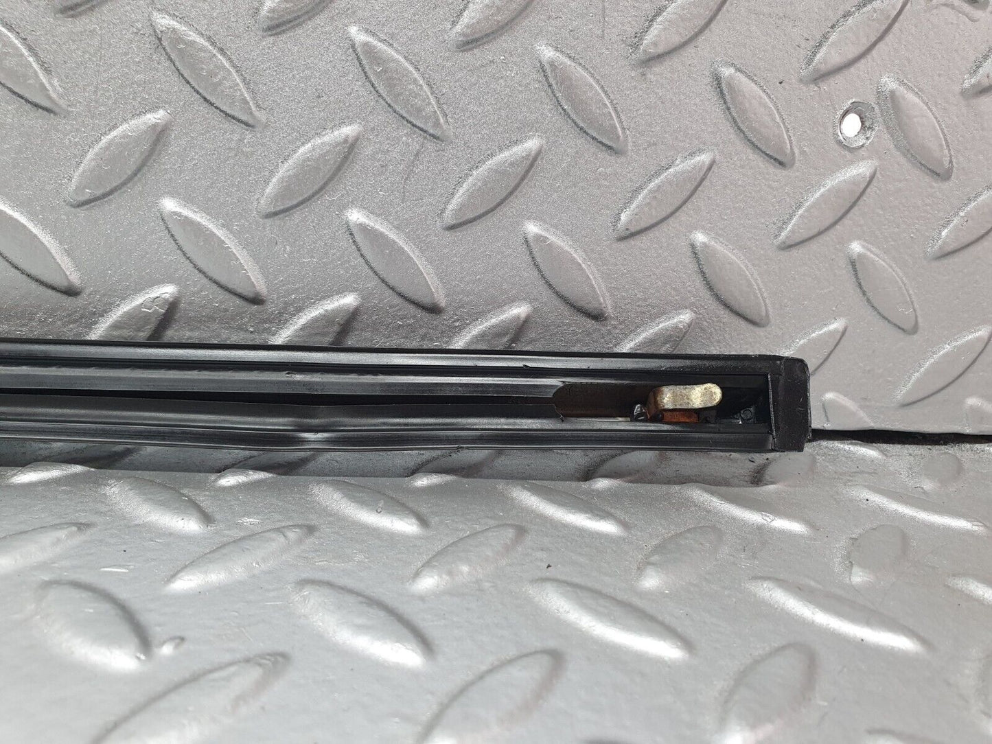 43989 Mercedes-Benz C123 230CE Coupe Right Door Centre Moulding Trim