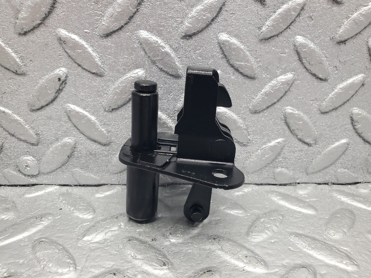 W201 Baby Benz bonnet lock latch used OEM