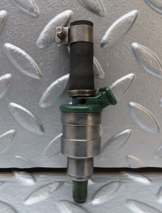 20400 Mercedes-Benz W114 280CE Coupe Fuel Injector Bosch 0280150035