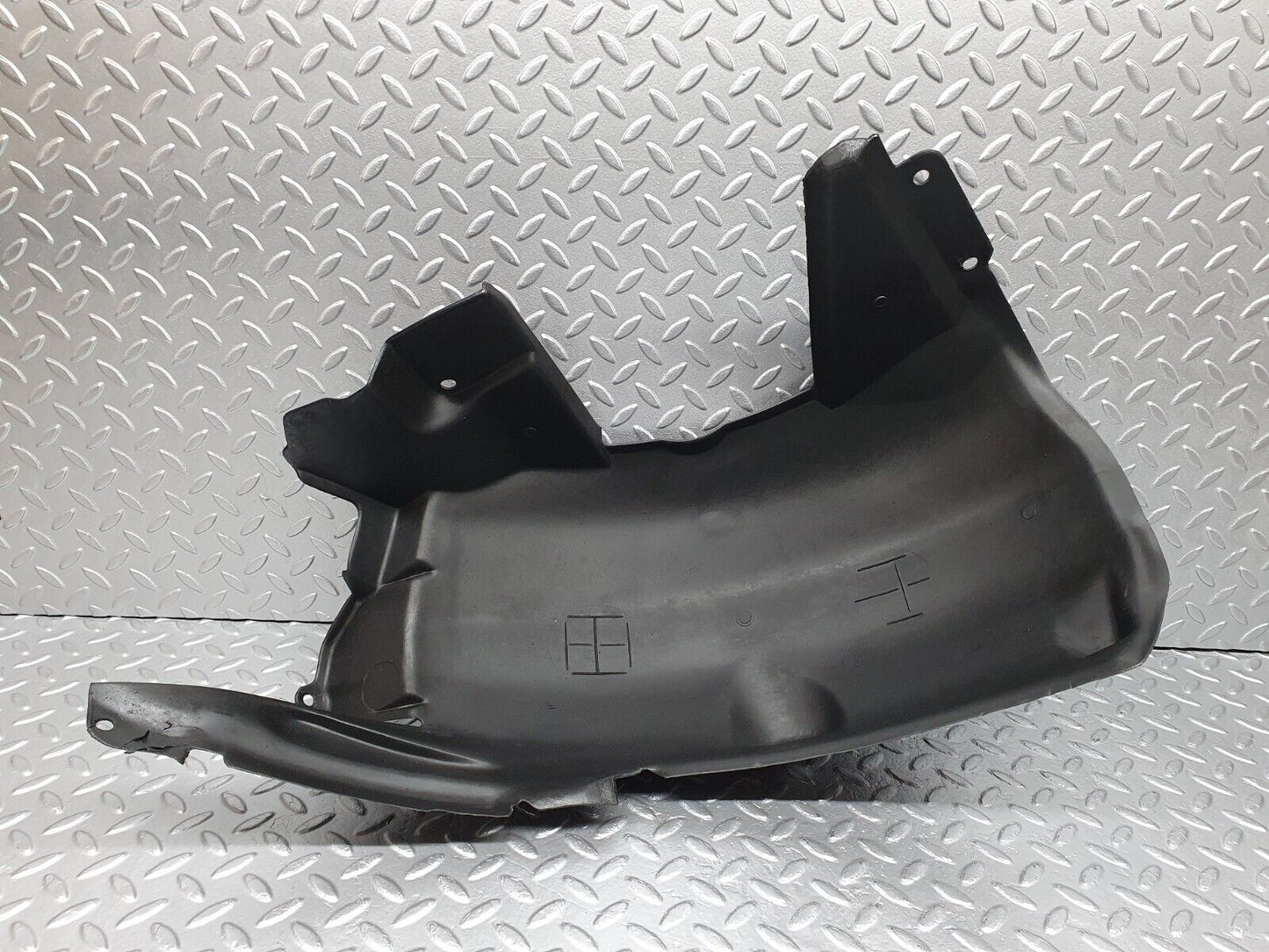 41929 Mercedes-Benz W202 C200 Rear Left Inner Fender Splash Guard 2026983730