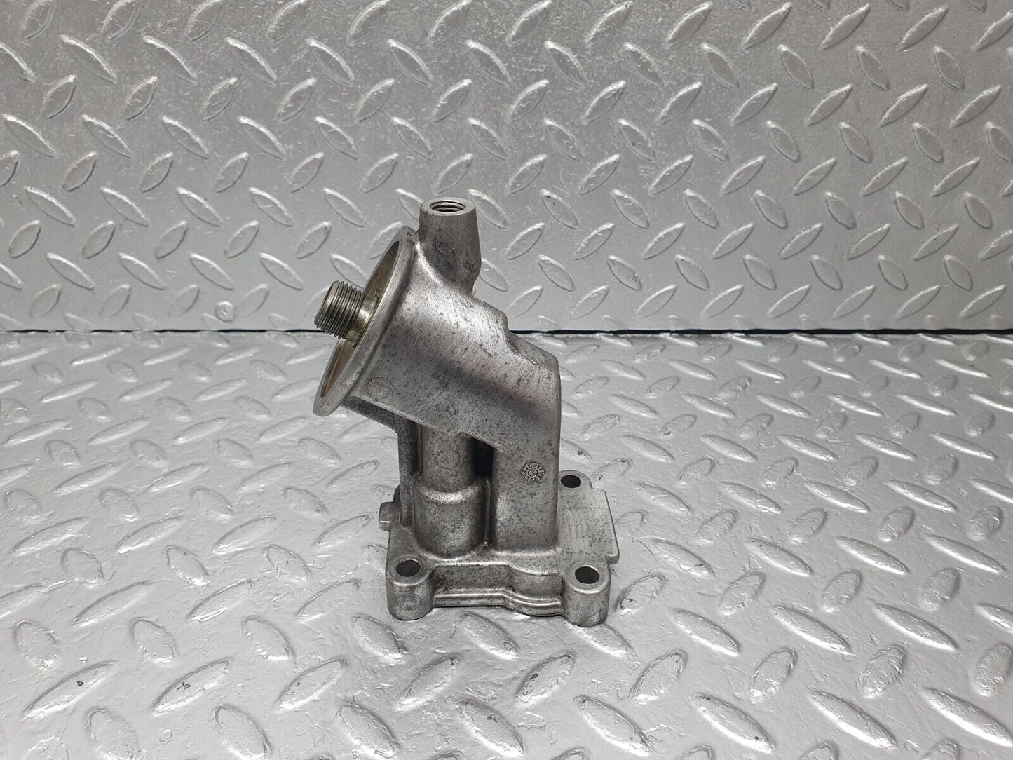42914 Mercedes-Benz W201 190 2.0L Oil Filter Housing 1021800038