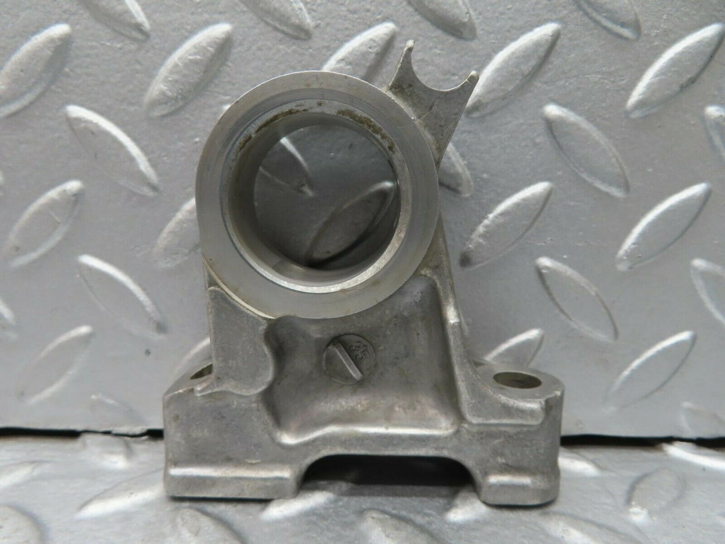 16714 Mercedes-Benz C107 380SLC Camshaft Tower Bearing 1160513610