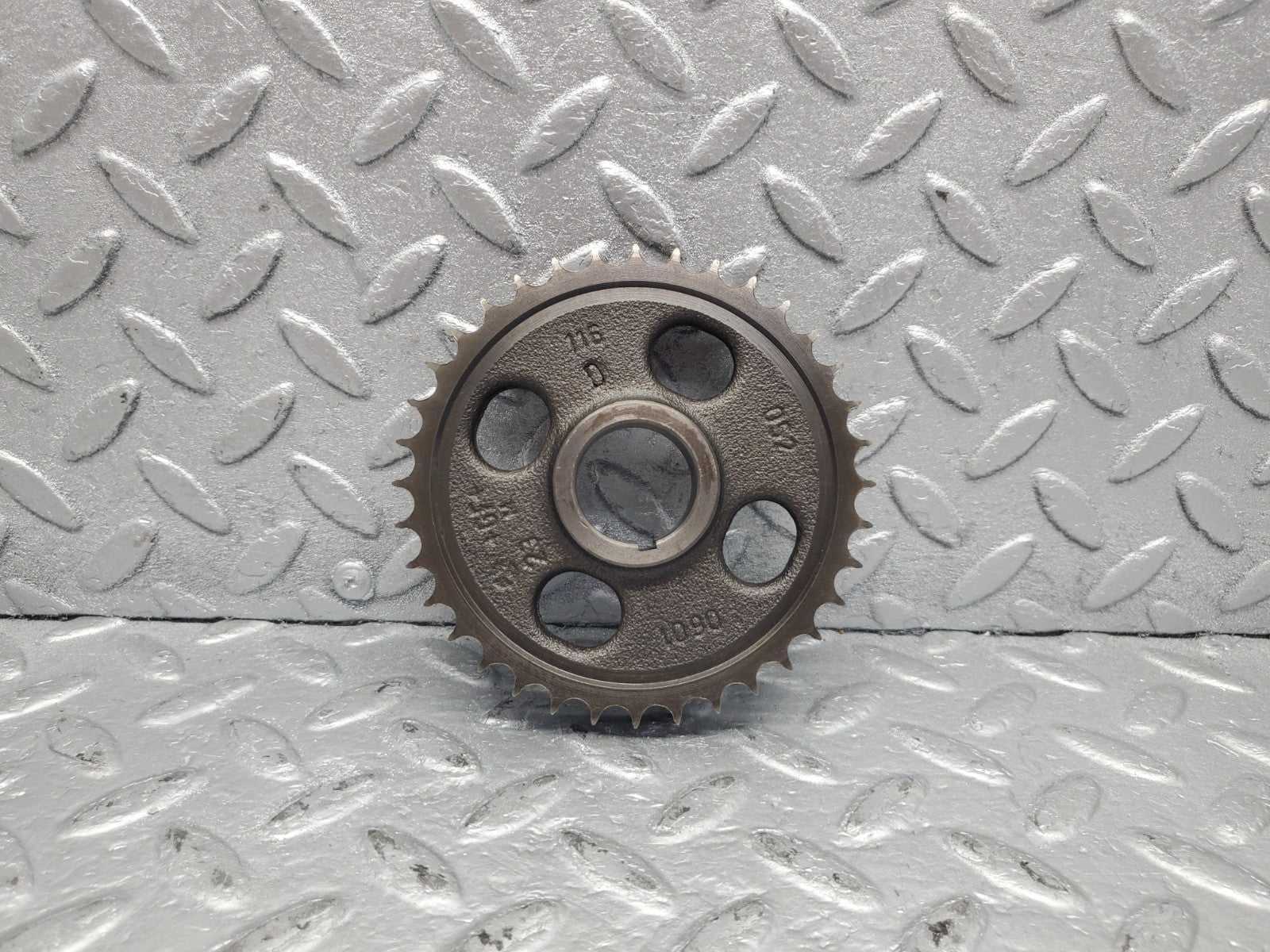 W126 Coupe camshaft timing gear used OEM