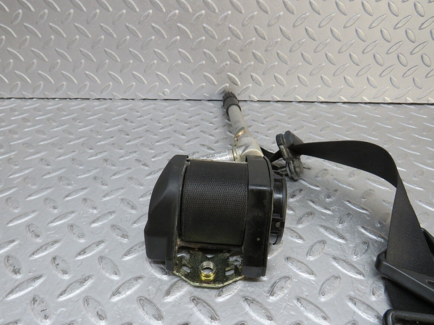 37164 Mercedes-Benz C126 420SEC Coupe Front Left Seat Belt No Buckle 1268606886