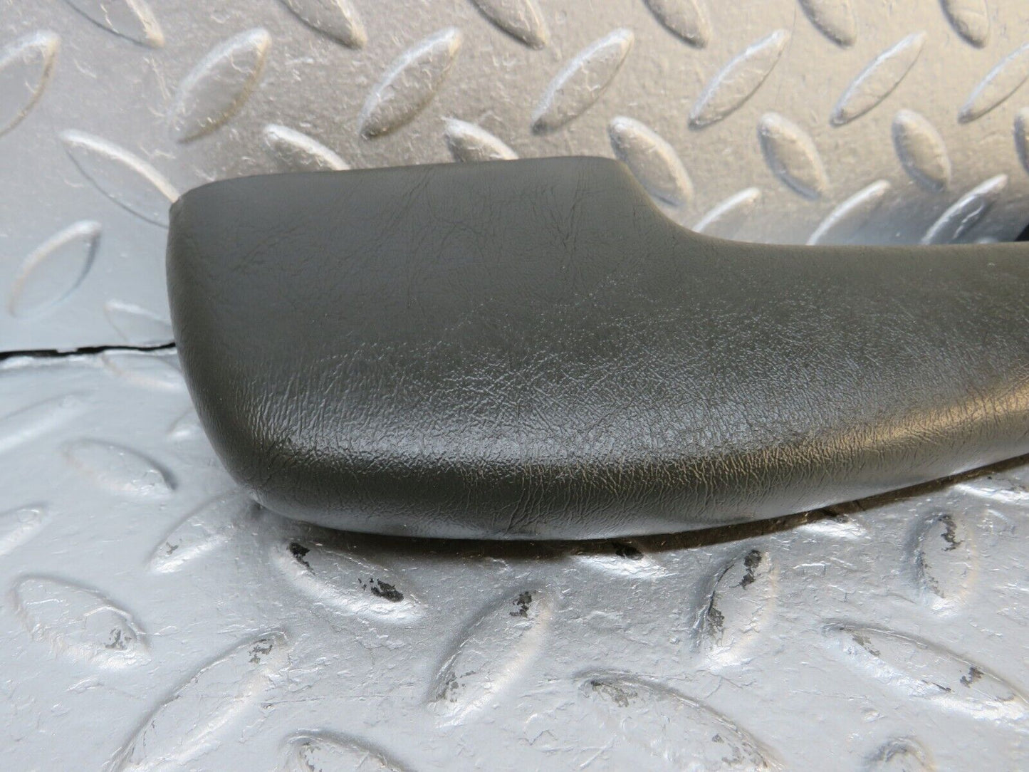 40211 Mercedes-Benz W110 230 Interior Door Handle Rear Side 1129700301