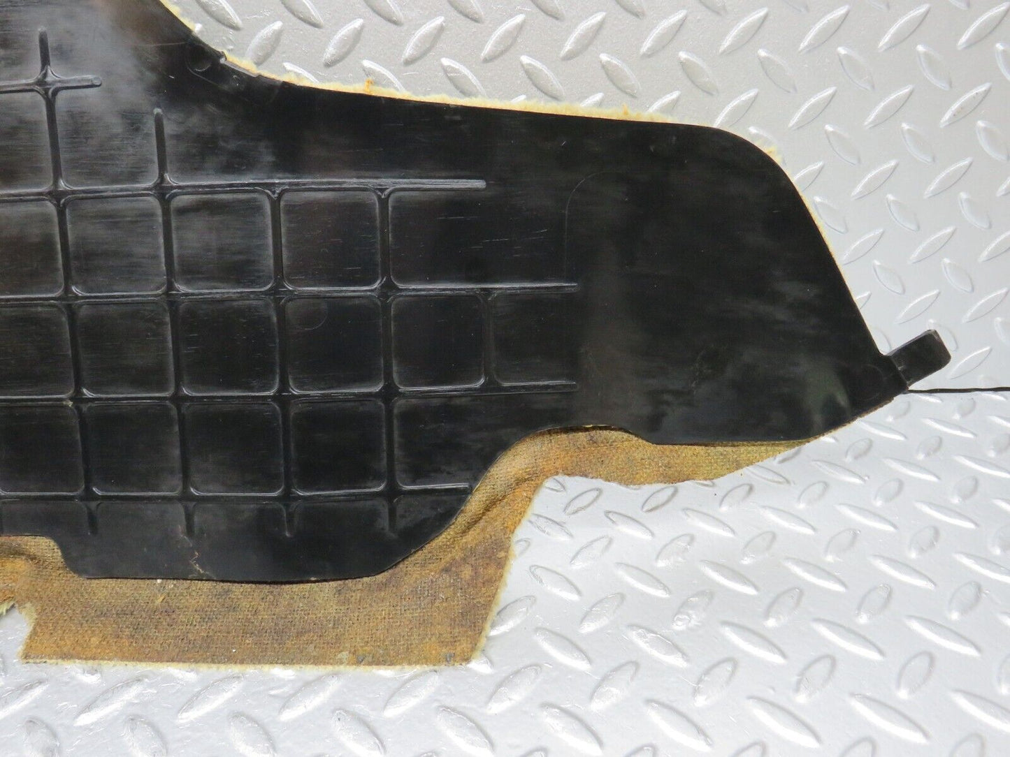 34383 Mercedes-Benz C126 380SEC Coupe Centre Console Carpet Right 1266831225
