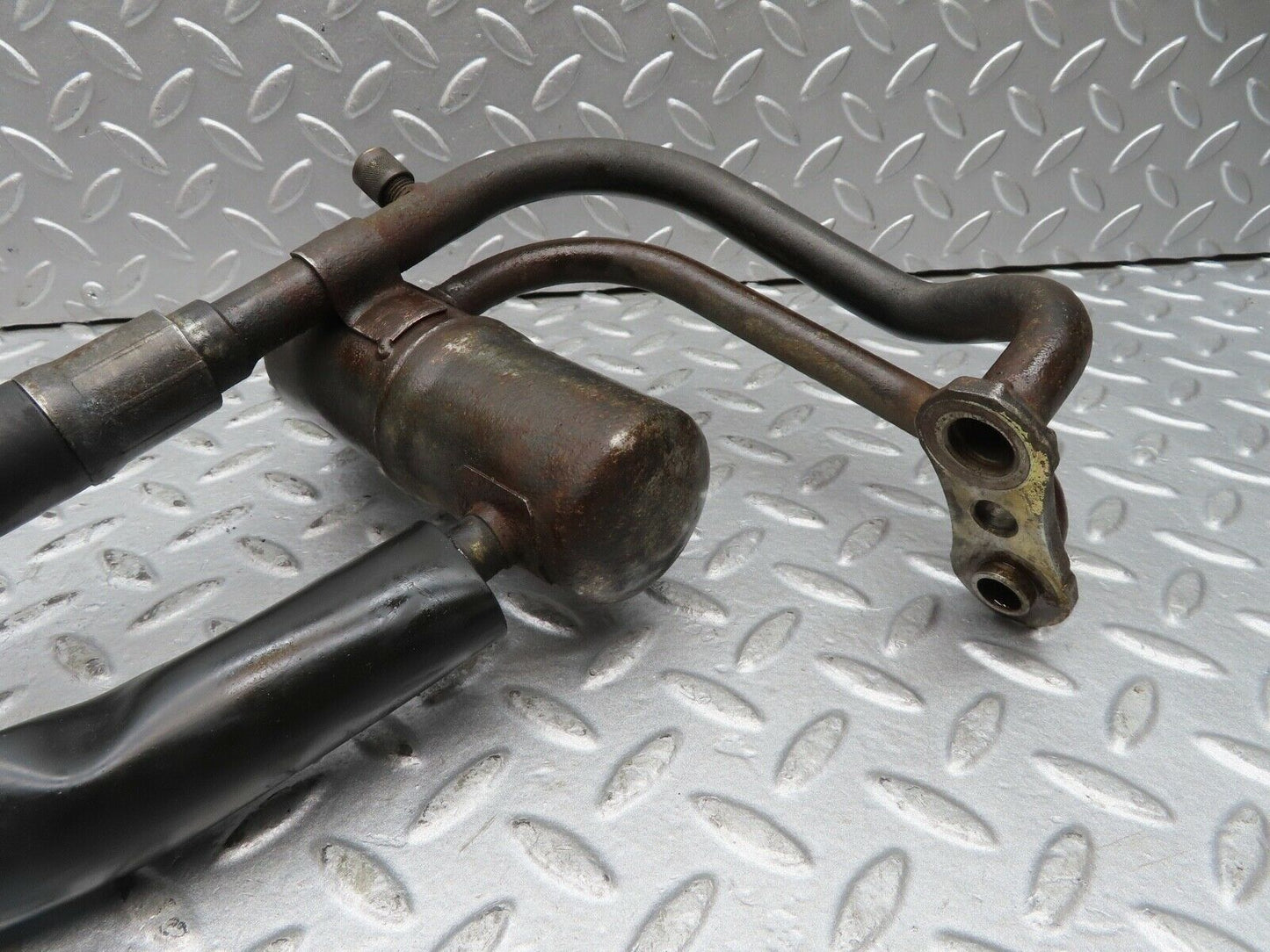 17083 Mercedes-Benz C107 380SLC Air Condition Compressor Hose Pipe
